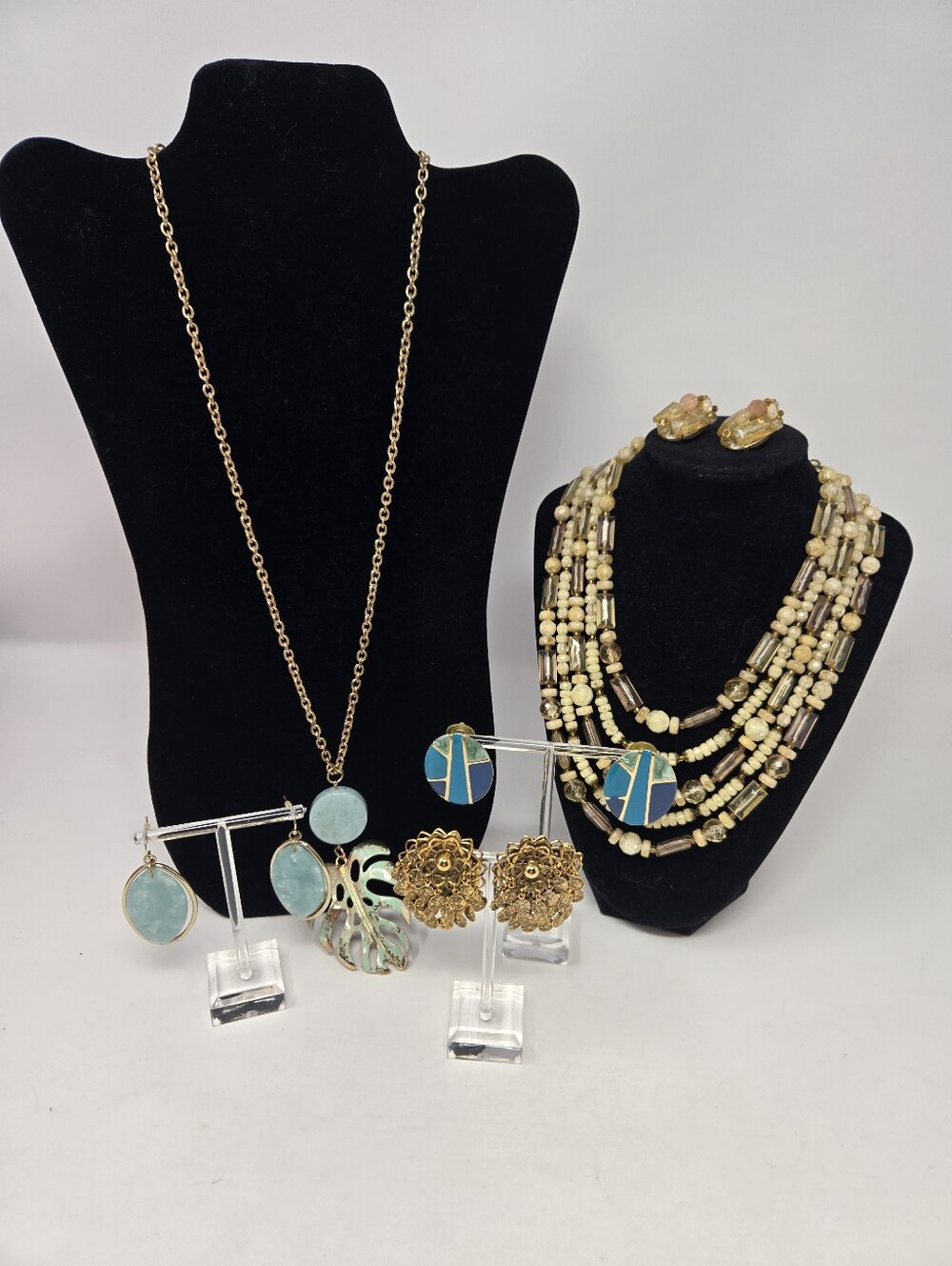VINTAGE TO NOW FASHION JEWELRY BUNDLE LOT OF 6 BOHO FESTIVAL NECKLACE EARRINGS